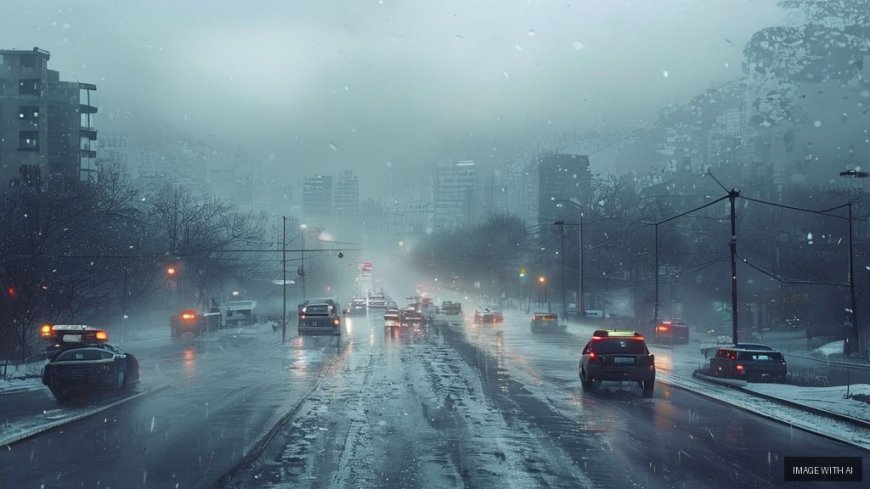 Dense Fog Engulfs Delhi, Temperatures Plunge Amidst Cold Wave Alert